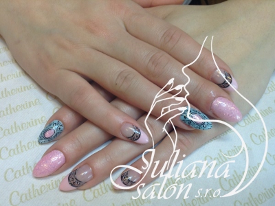 Nail art
