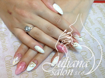 Nail art