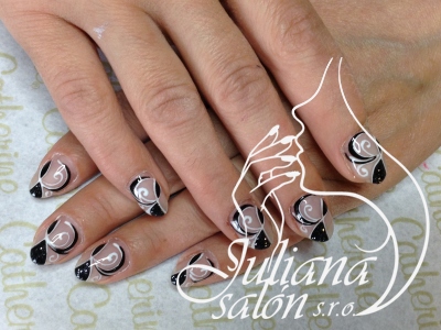 Nail art