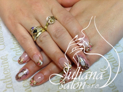 Nail art