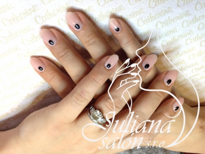 Nail art